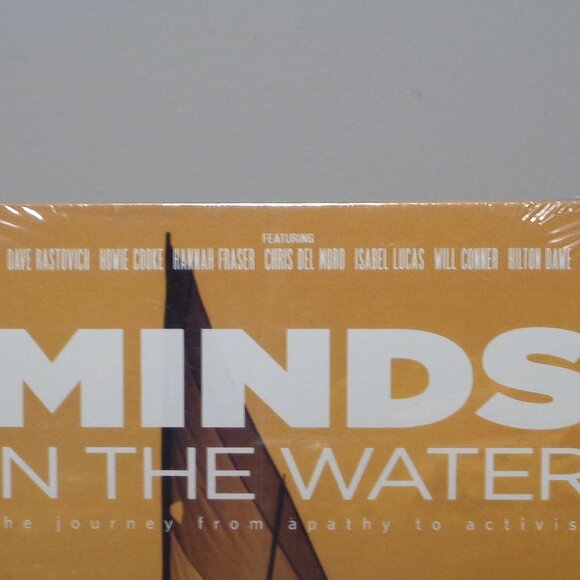 MINDS IN THE WATER New DVD - Picture 3 of 7